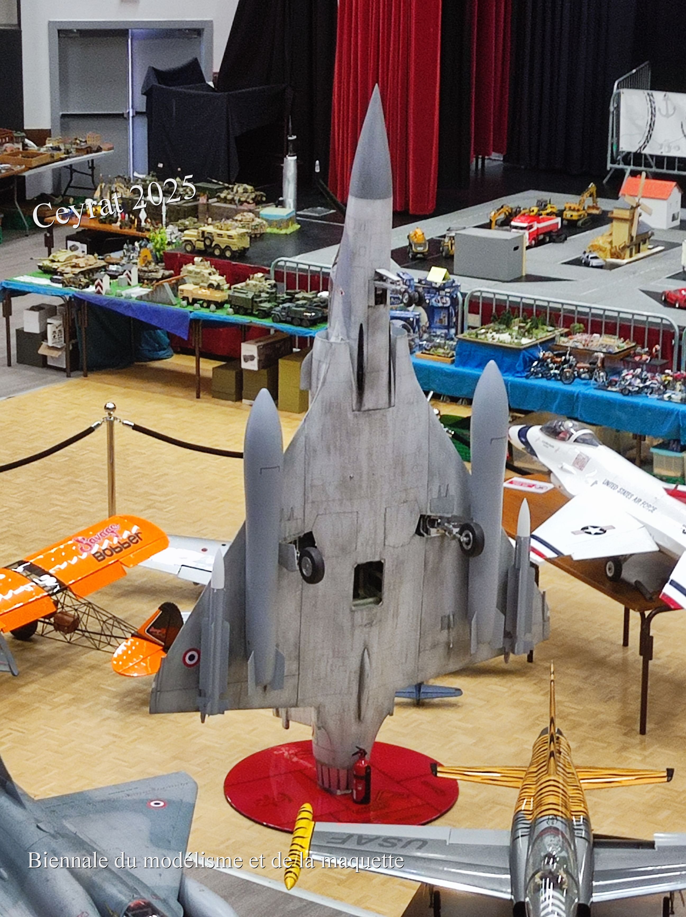 Mirage 2000 2.jpg